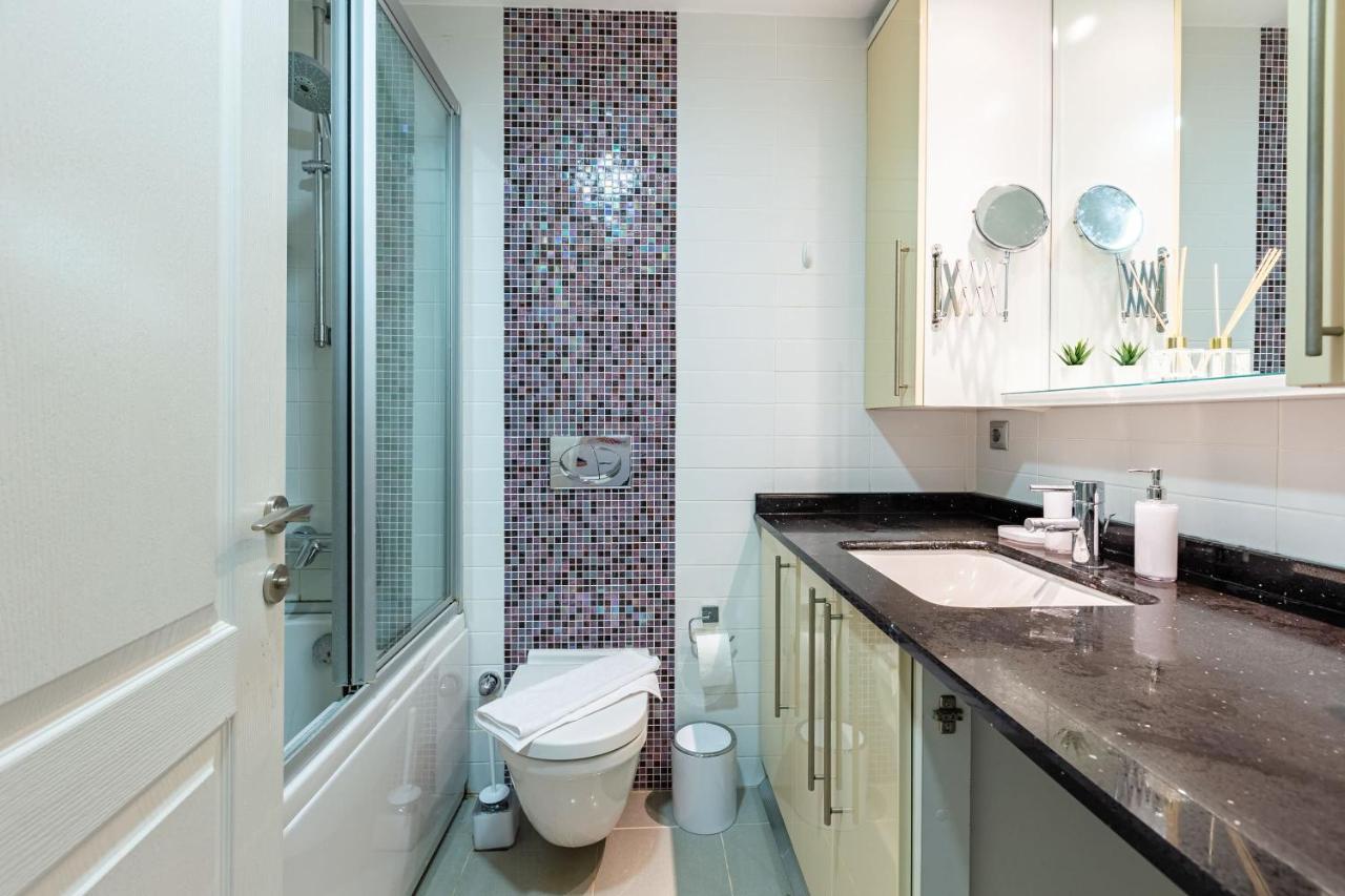Ferienwohnung Flat With Excellent Location In Tesvikiye, Sisli Istanbul Exterior foto