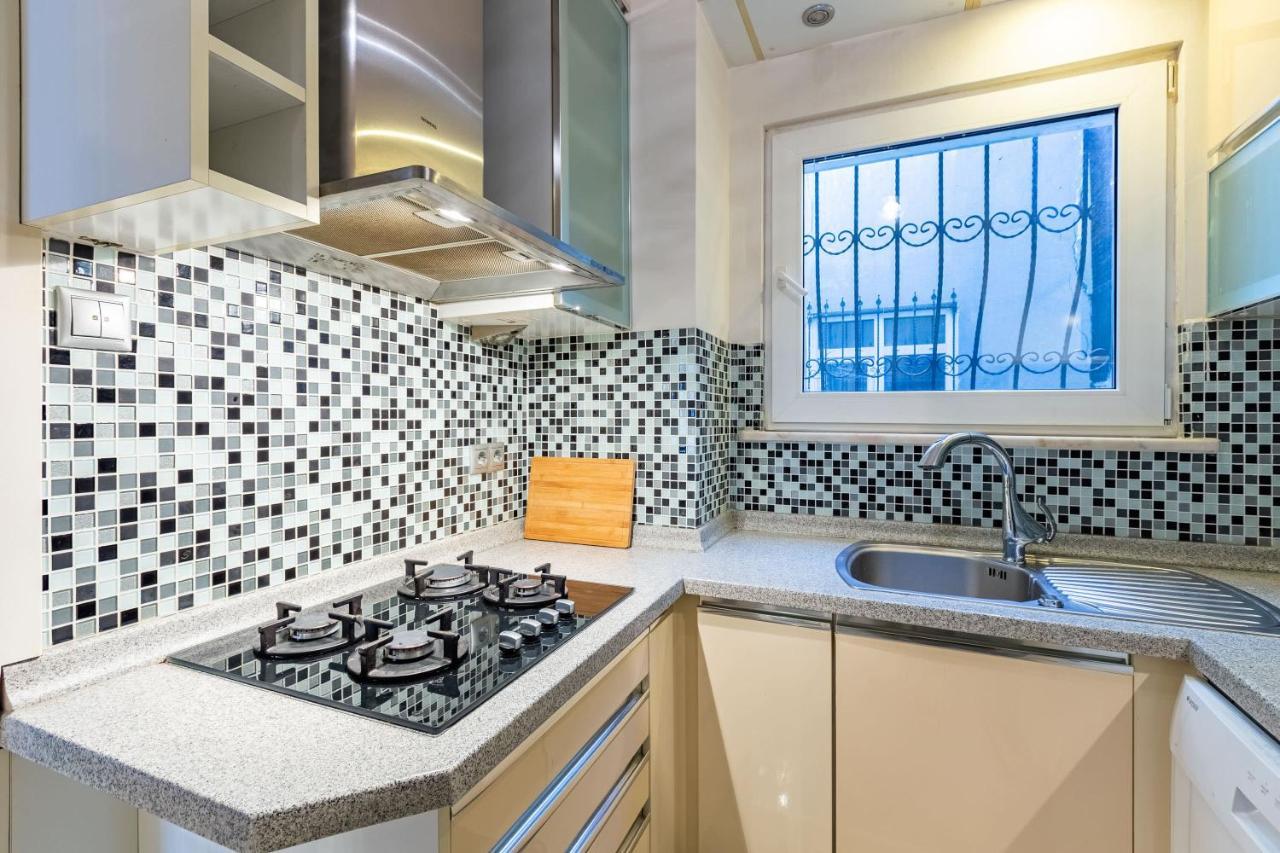 Ferienwohnung Flat With Excellent Location In Tesvikiye, Sisli Istanbul Exterior foto